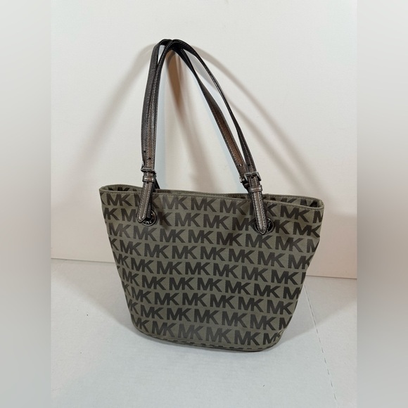 Michael Kors Jet Set Travel Top Zip Signature Monogram Tote Handbag for Women - Picture 5 of 14